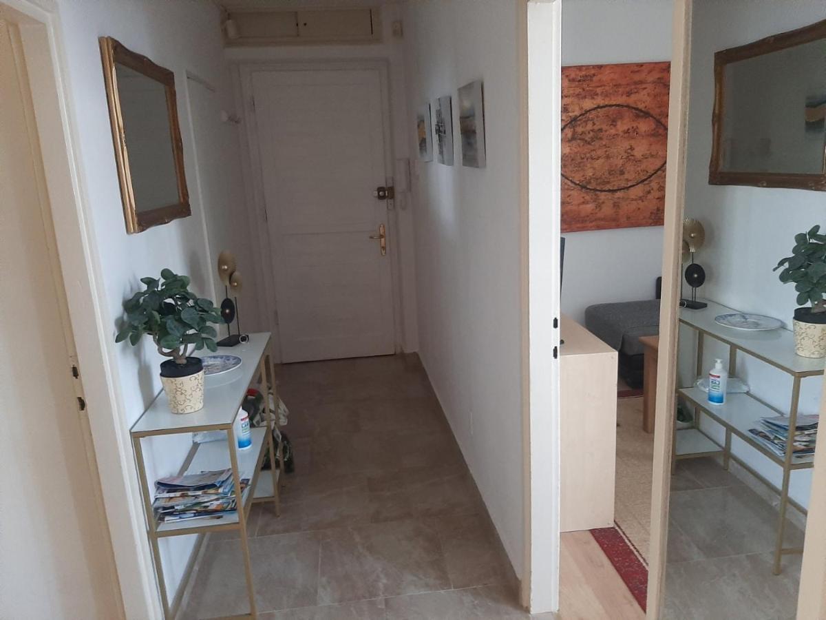 Holiday Apartment Nina , Zadar Old Town Экстерьер фото